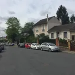 Lägenhet Equipe Pres De Paris